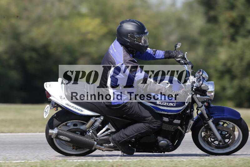 Archiv-2025/49 26.08.2025 Cornu Master School ADR/gruen-vert/65